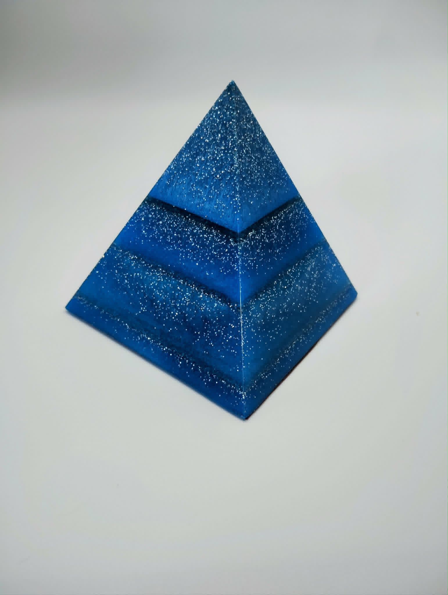 Medium Pyramid
